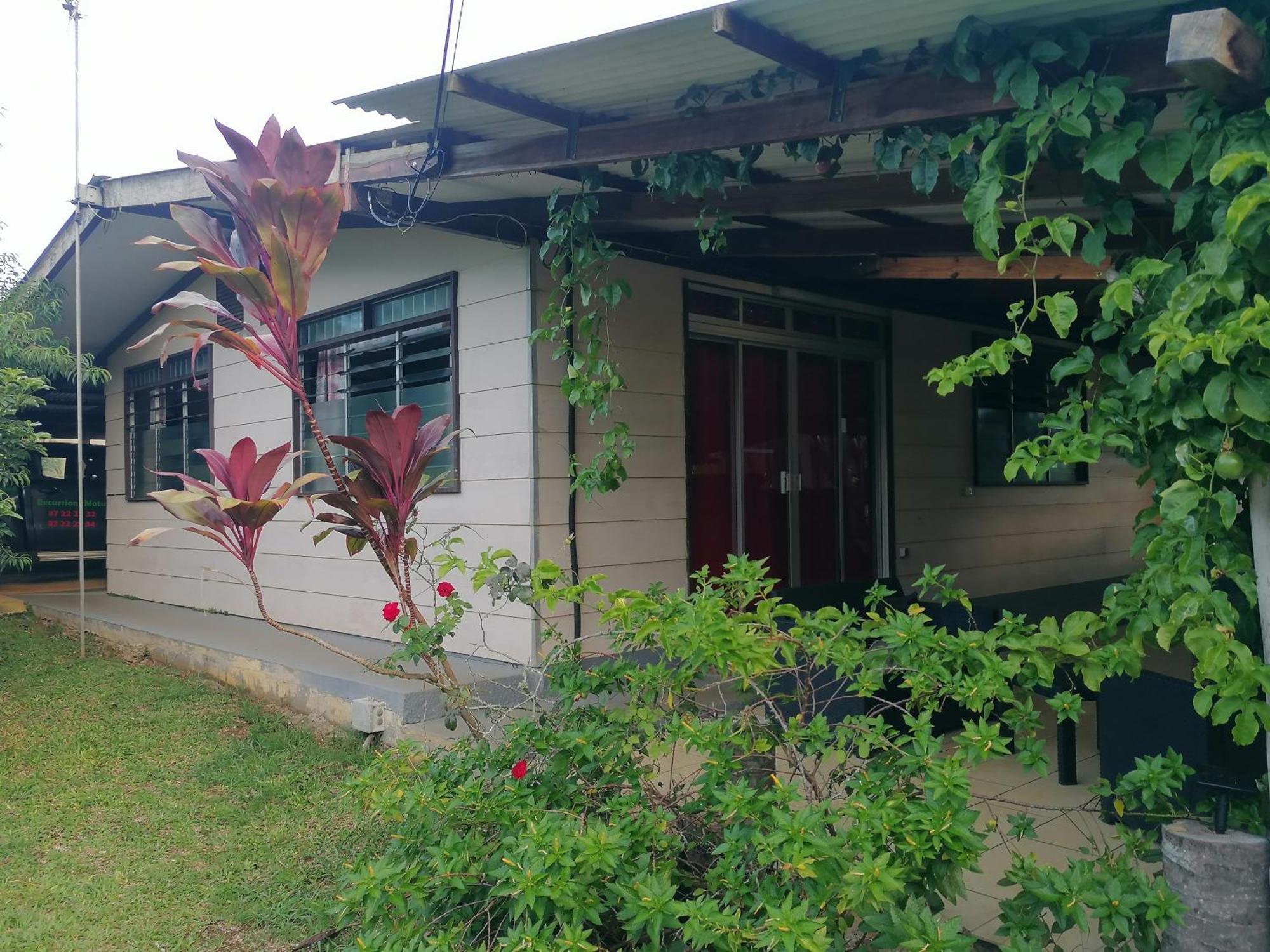Pension Taitaa Tubuai Mataura Exterior photo